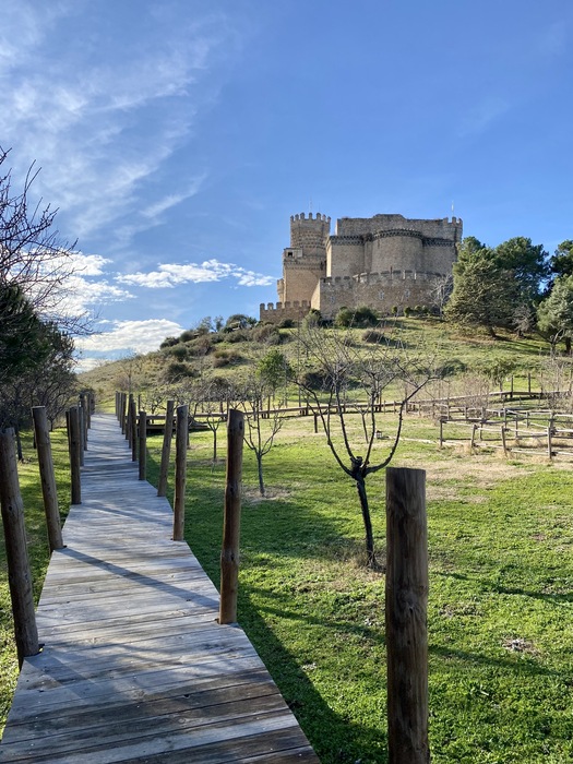castillo medieval en comunidad de madrid